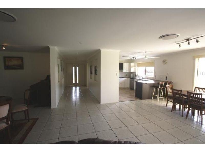5 Madonna Place, Gympie QLD 4570