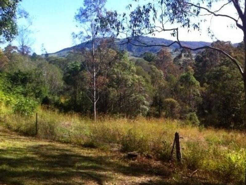 717 Old Maryborough Road, Chatsworth QLD 4570