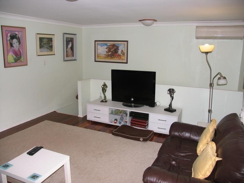 26 Hillview Road, Cedar Pocket QLD 4570