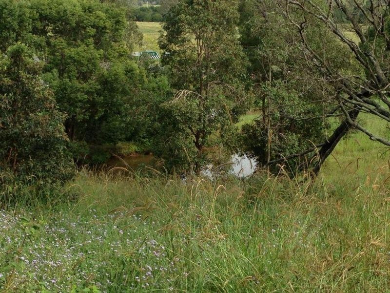 3 Grecian Bends, Greens Creek QLD 4570