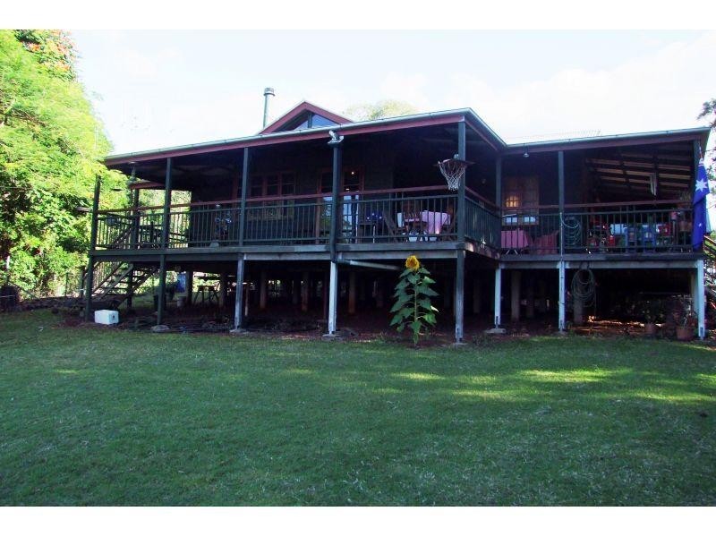 136 Kewins Rd, Glastonbury QLD 4570