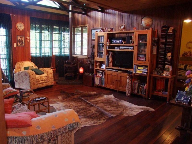 136 Kewins Rd, Glastonbury QLD 4570