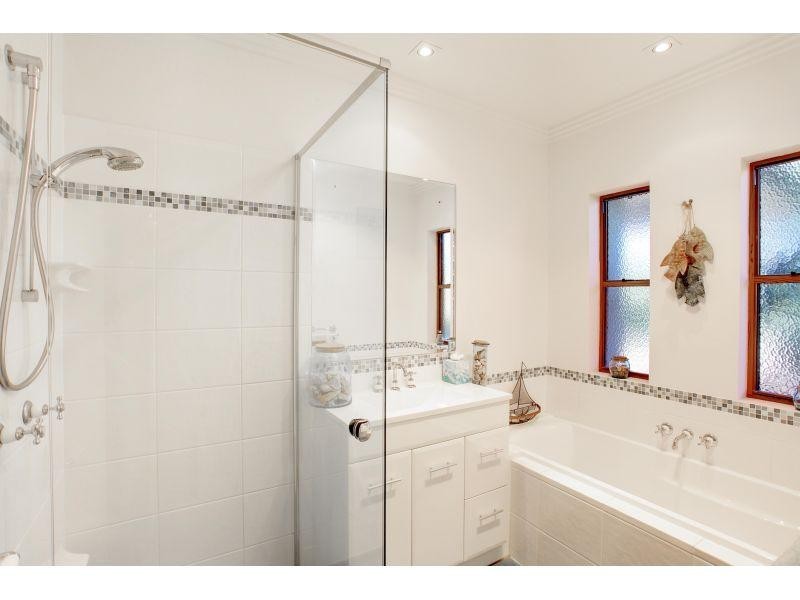 71 Atkinson Road, Araluen QLD 4570