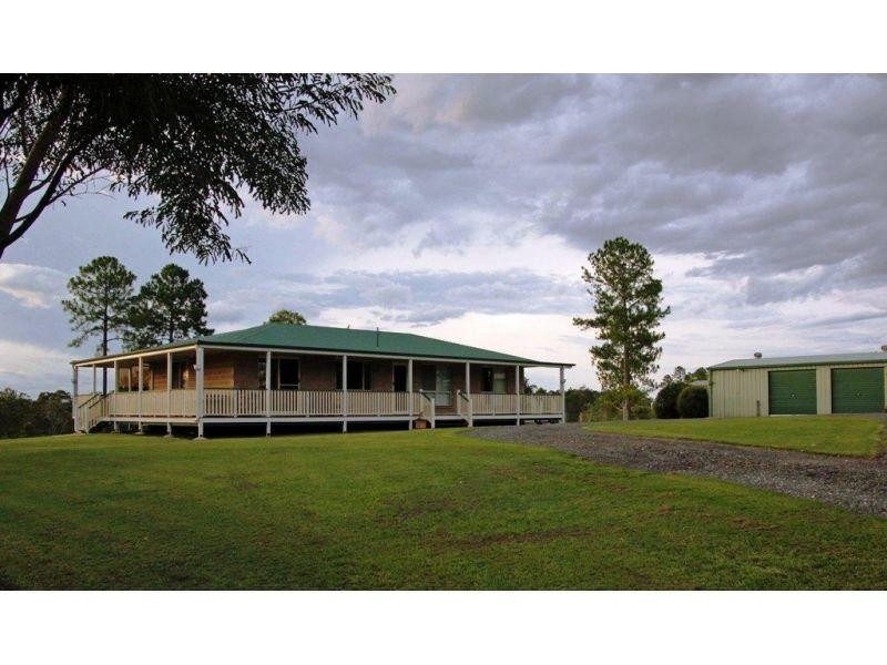 13 Kiaka Road, Lagoon Pocket QLD 4570