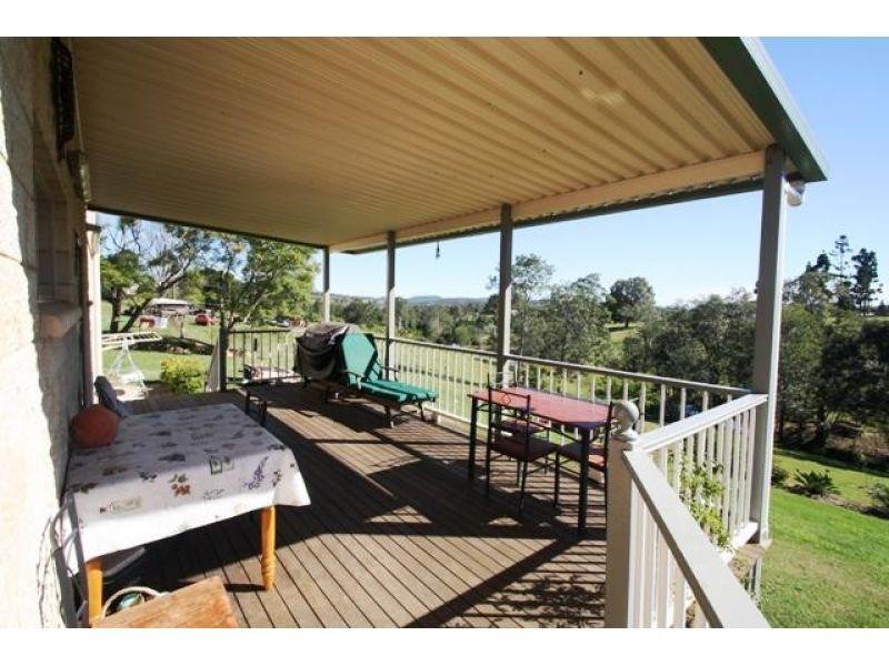 111 Rammutt Road, Chatsworth QLD 4570