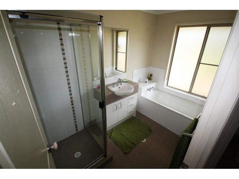 89 Blue Gum Road, Pie Creek QLD 4570