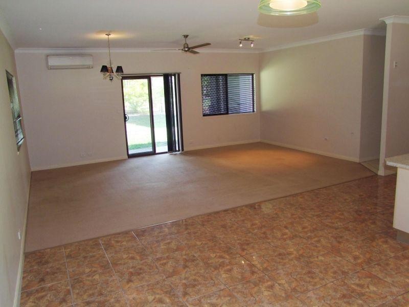 13 Sykes Rd, Glenwood QLD 4570