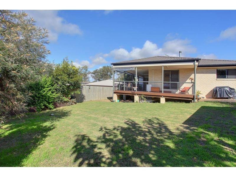 6  Suncrest Court, Southside QLD 4570