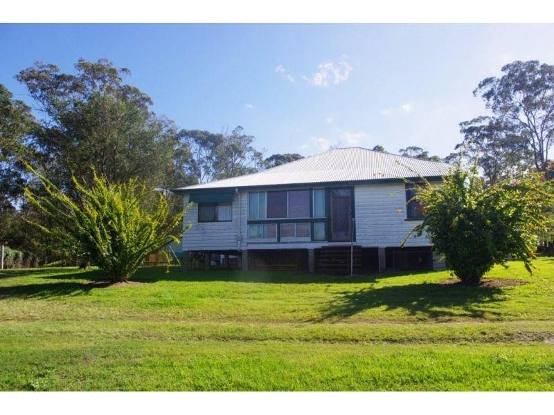 6 Friske Road, Victory Heights QLD 4570