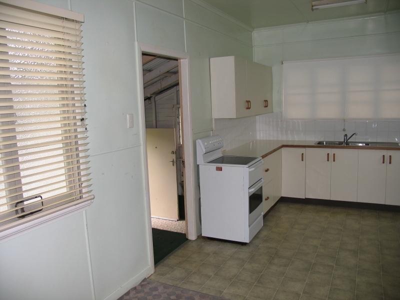 70 Lawrence Street, Gympie QLD 4570