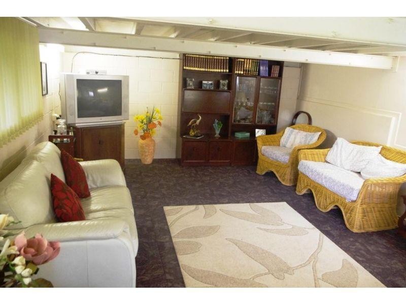 12 Browns Road, Victory Heights QLD 4570