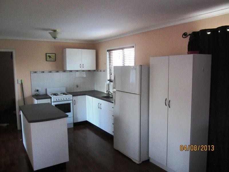 8 Andrews Road, Woolooga QLD 4570