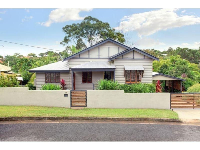 34 Carrington Avenue, Gympie QLD 4570
