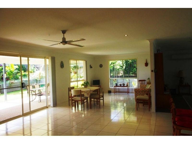 9 Directors Circuit, Jones Hill QLD 4570