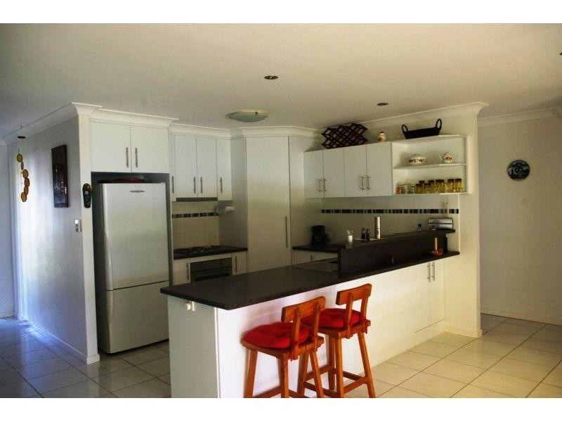 9 Directors Circuit, Jones Hill QLD 4570