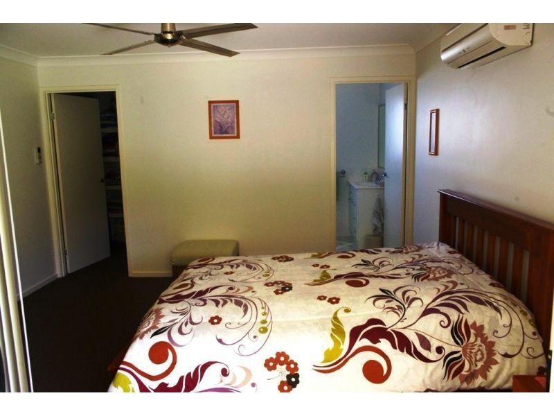 9 Directors Circuit, Jones Hill QLD 4570