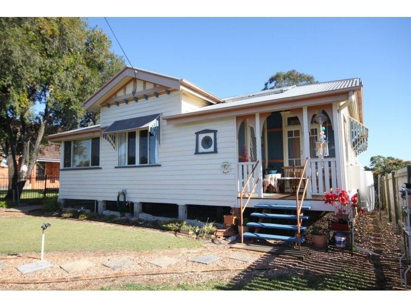 13 Red Hill Road, Gympie QLD 4570