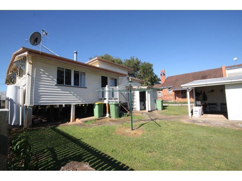 13 Red Hill Road, Gympie QLD 4570