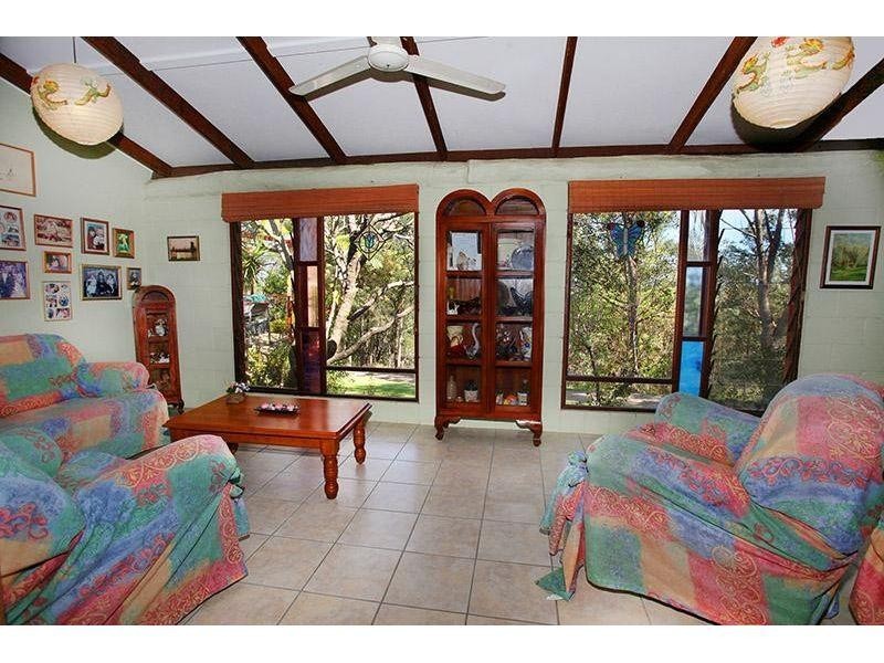 118  Hartwig Road, Mothar Mountain QLD 4570