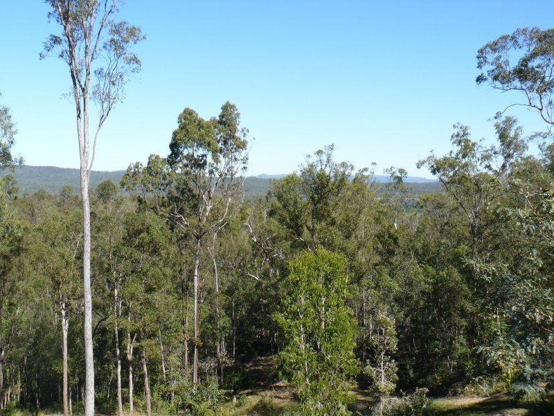 209 Dan Meurant Drive, Curra QLD 4570