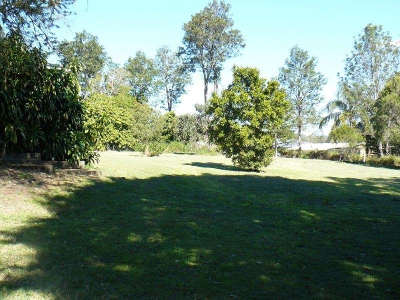 10  Normanby Hill Road, Southside QLD 4570