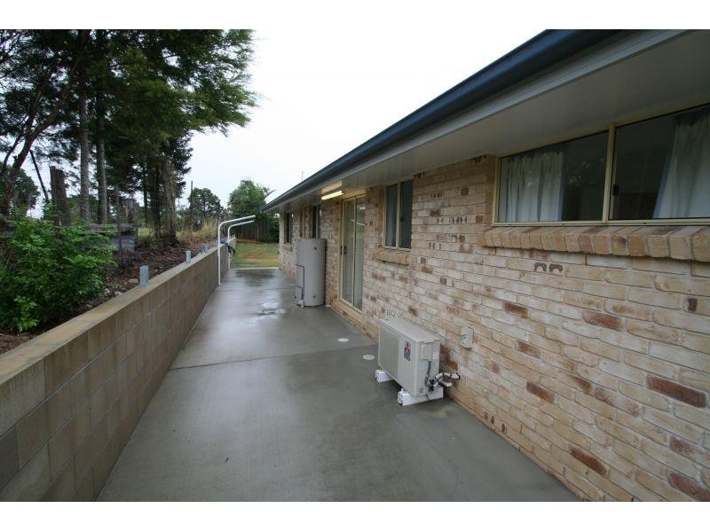 10 Federation Court, Southside QLD 4570