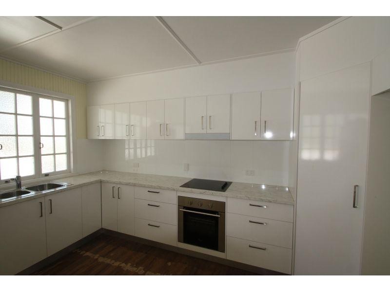 64 Old Veteran Road, Veteran QLD 4570