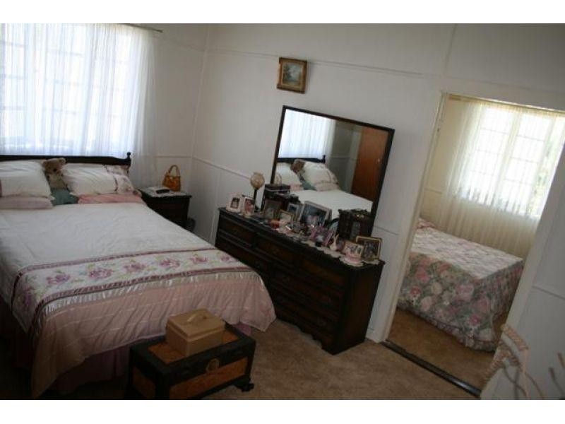 27 Stephen Street, Kandanga QLD 4570