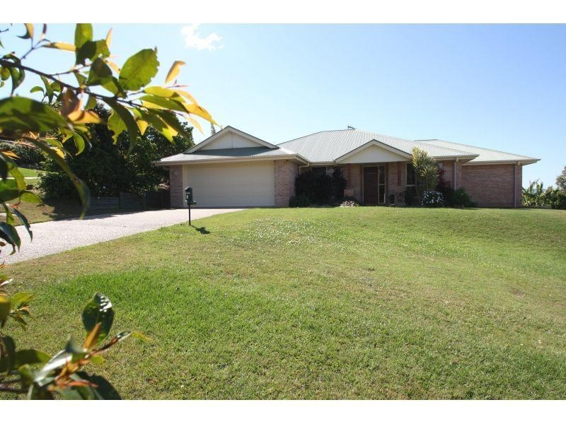 4 Oxley Crt, Southside QLD 4570