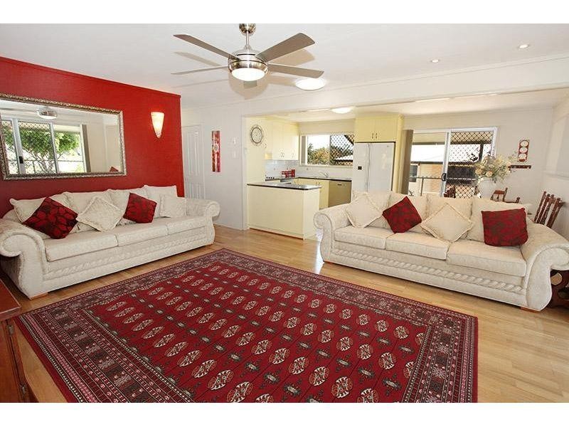 12 Browns Road, Victory Heights QLD 4570