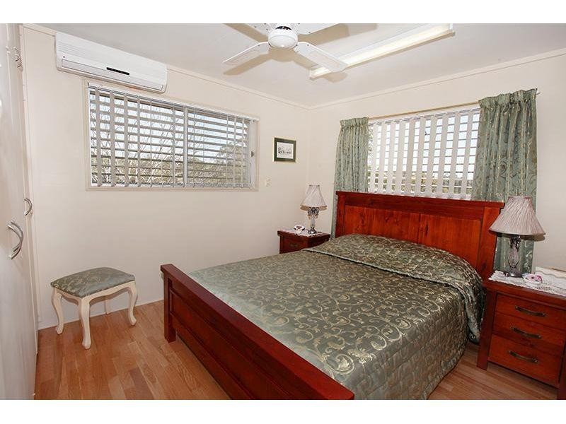 12 Browns Road, Victory Heights QLD 4570