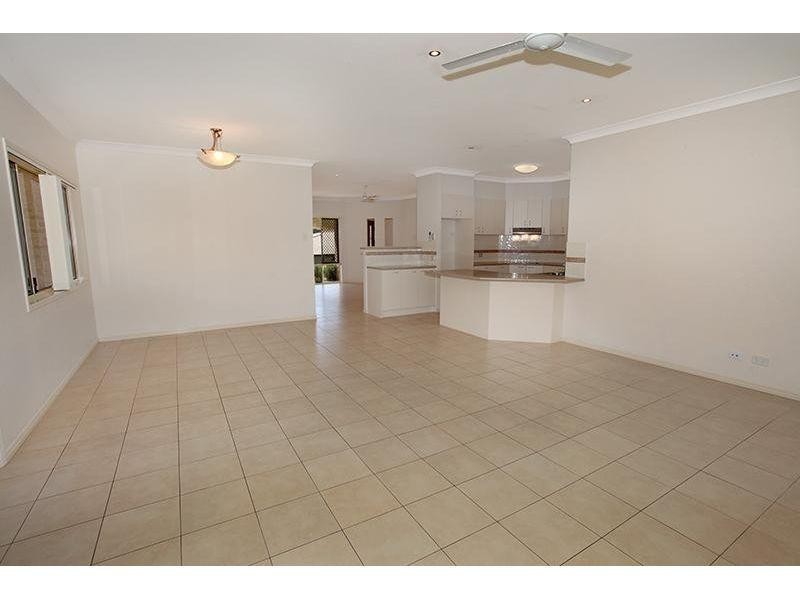 9 Sproule Road, Victory Heights QLD 4570