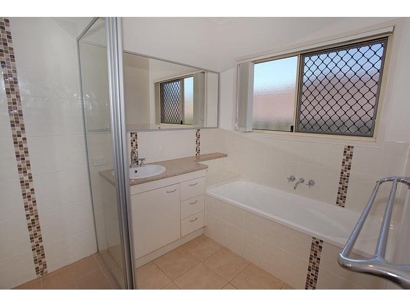 9 Sproule Road, Victory Heights QLD 4570