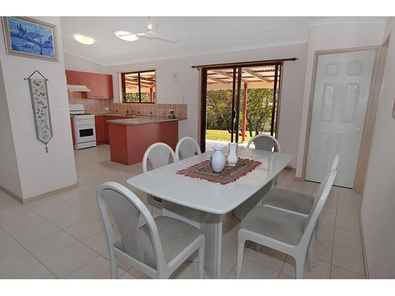 81 Fraser Road, Araluen QLD 4570