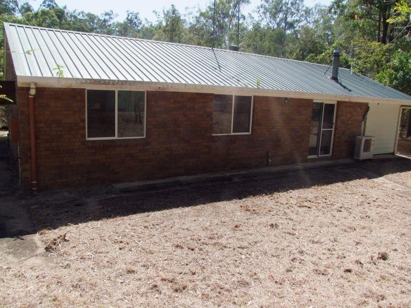 33 Harvey Rd, Glenwood QLD 4570