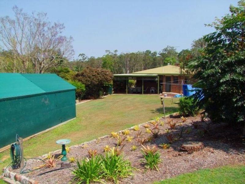 9 Koumala St, Southside QLD 4570