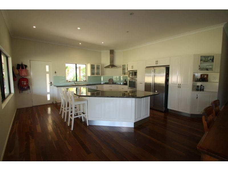 371 Neusavale Road, Wolvi QLD 4570