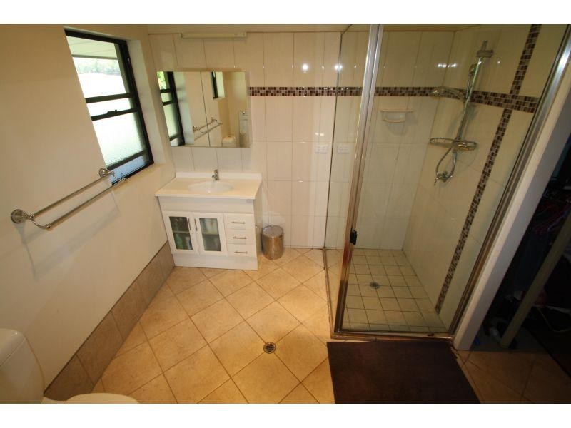 371 Neusavale Road, Wolvi QLD 4570