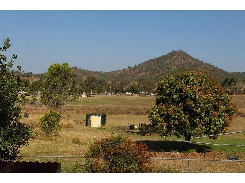 15 Bridge Street, Kilkivan QLD 4600