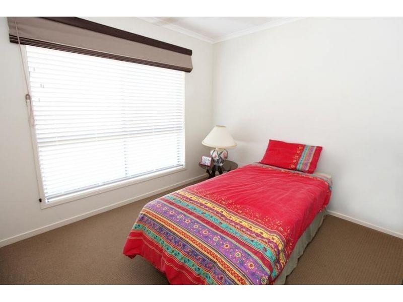 34 Premier Avenue, Jones Hill QLD 4570