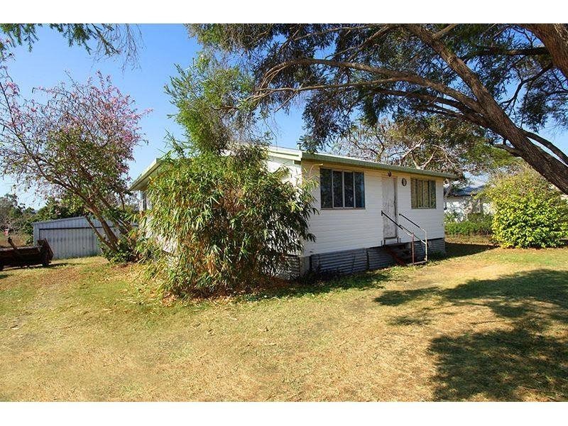 4 James Street, Kilkivan QLD 4600