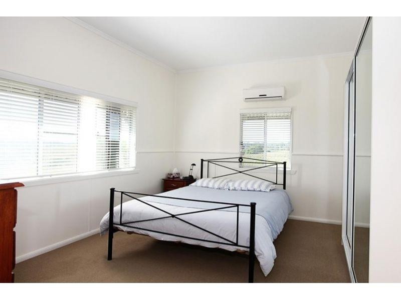 80 Offer Road, Veteran QLD 4570