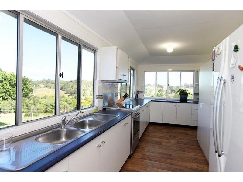 80 Offer Road, Veteran QLD 4570