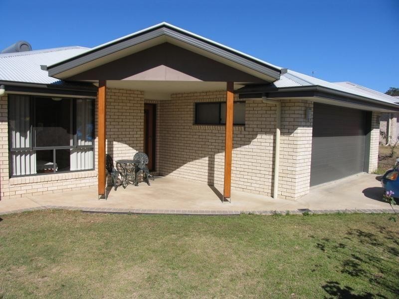 18 St Andrews Cres, Gympie QLD 4570