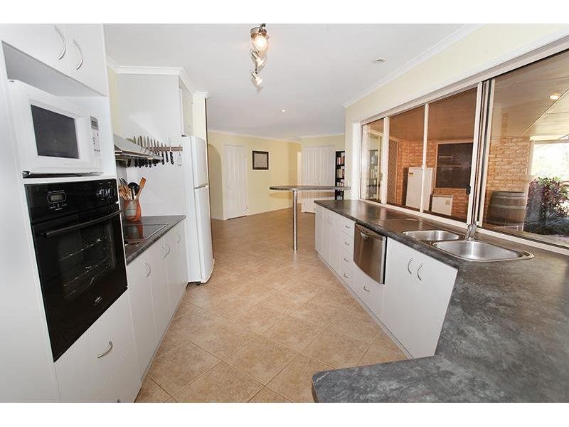 79  Delray Road, Mothar Mountain QLD 4570