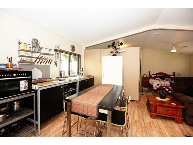 71 Lymburner Road, Pie Creek QLD 4570