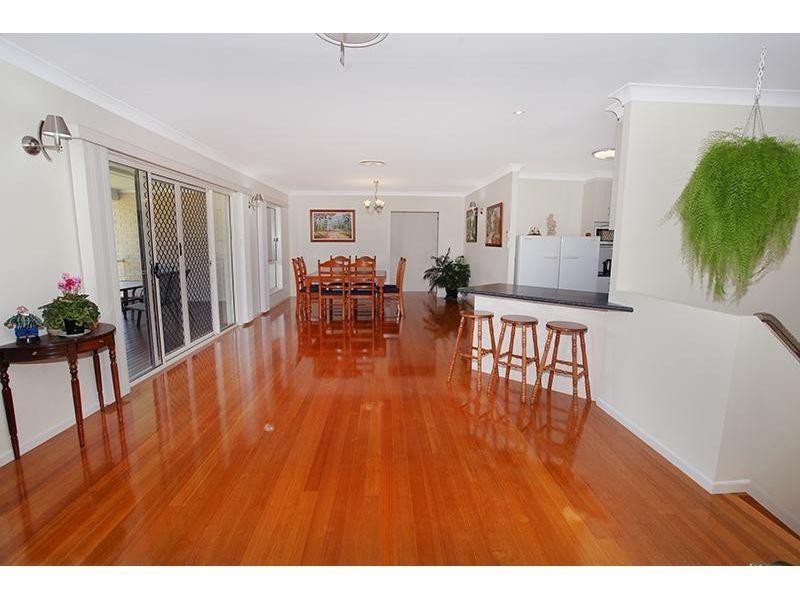 11 Billabong Court, Pie Creek QLD 4570