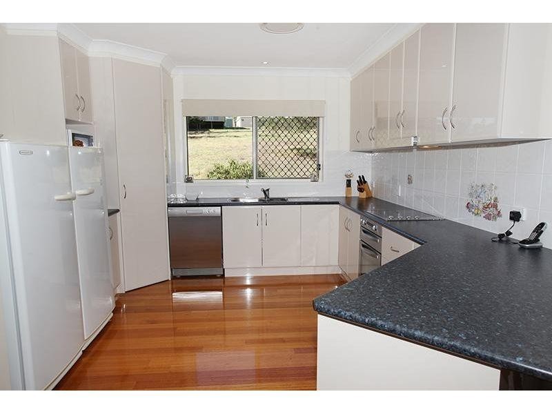 11 Billabong Court, Pie Creek QLD 4570