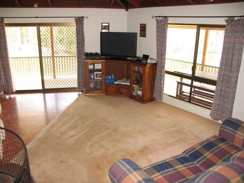 16 Sully Close, Jones Hill QLD 4570