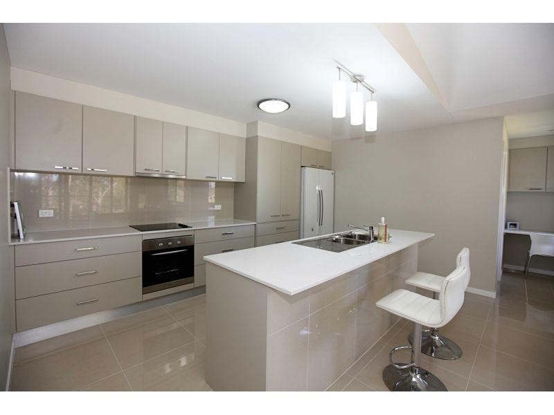 50 Old Veteran Road, Veteran QLD 4570